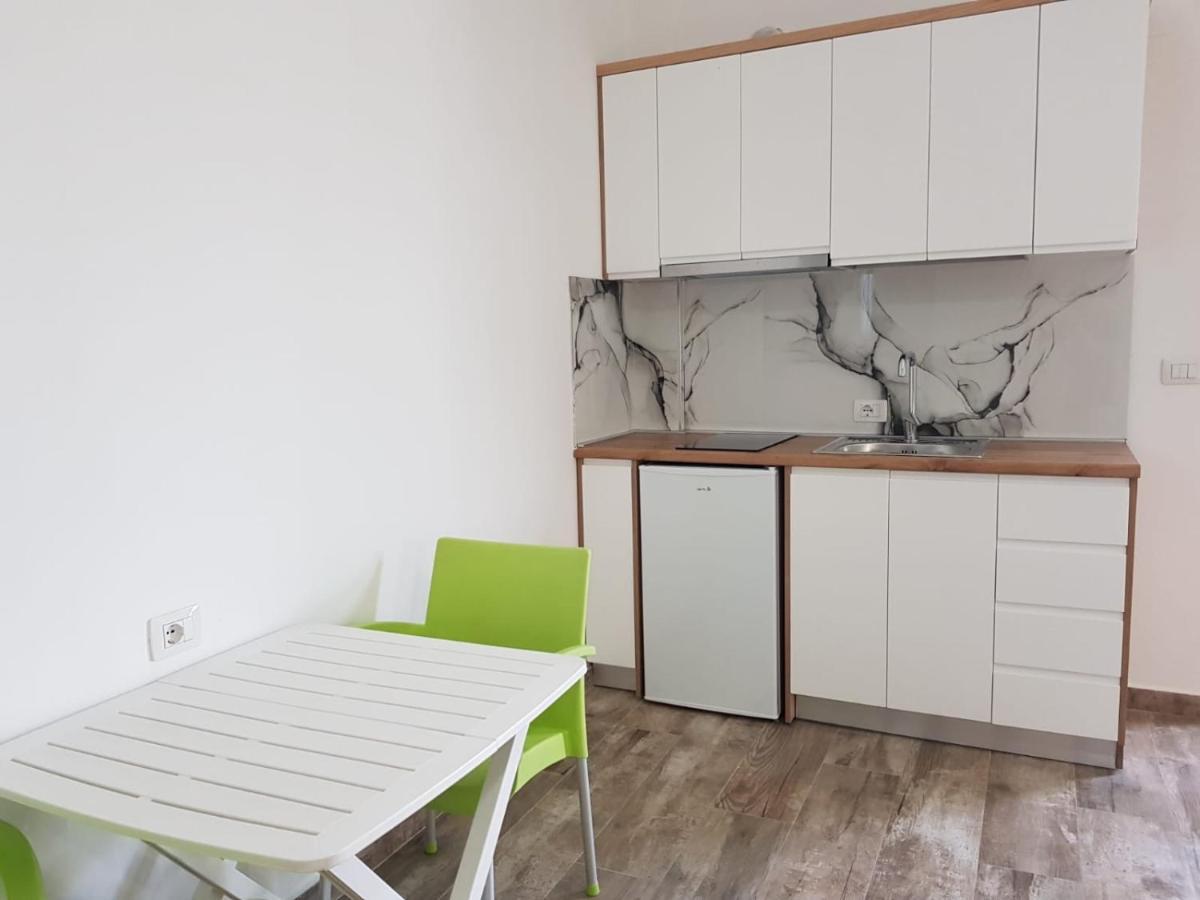 Gray&Oli Studios Влёра Экстерьер фото